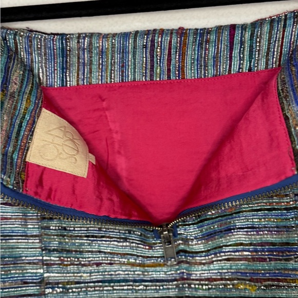 New Chaser Blue Multicolor Metallic Tweed Skirt. Size Medium. - Picture 4 of 8